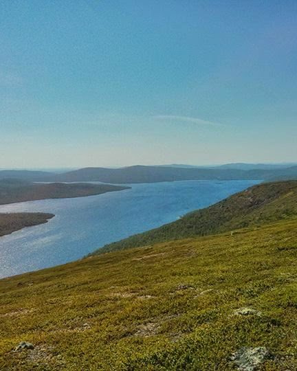 Photo from Peltojärvi, Muotkatunturi, Finland, shared by TK85